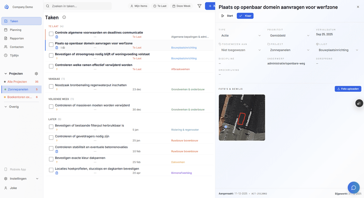 SiteWhiz taakdetail met status, opmerkingen en bronverwijzing